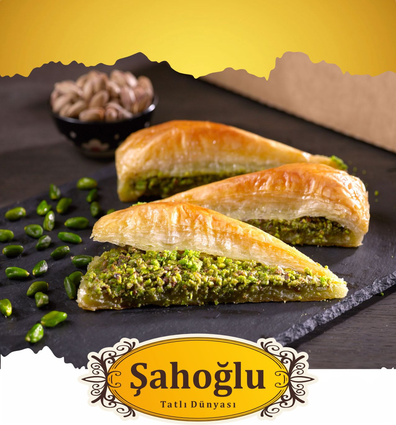 ŞAHOĞLU FISTIKLI BAKLAVA SPE.HAVUÇ DİLİM